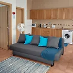 Wonderful Island I E Wonderful Island Ii, T1 No Centro De Olhao, Com Ar Condicionado Lägenhet