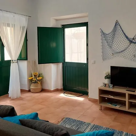 Wonderful Island I E Wonderful Island Ii, T1 No Centro De Olhao, Com Ar Condicionado * Olhão